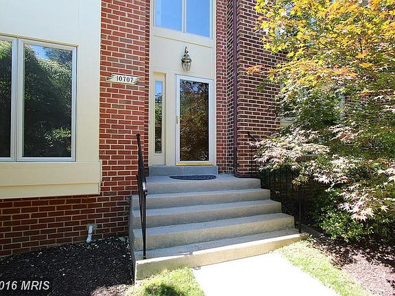 2nd image of 10707 Gloxinia Dr