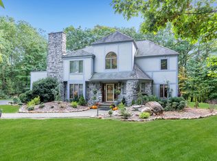 150 Waughaw Rd, Towaco, NJ 07082