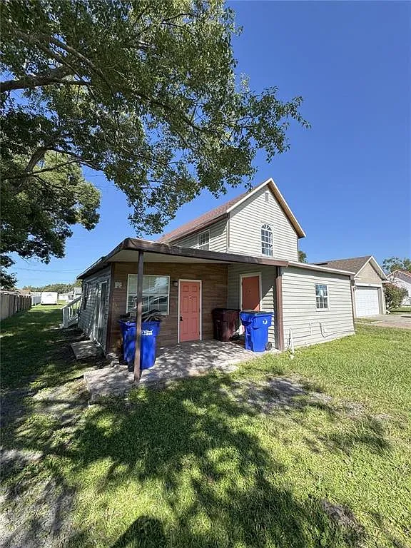 2 bed, 1.0 bath, 576 sqft, $1,450 — Photo 1