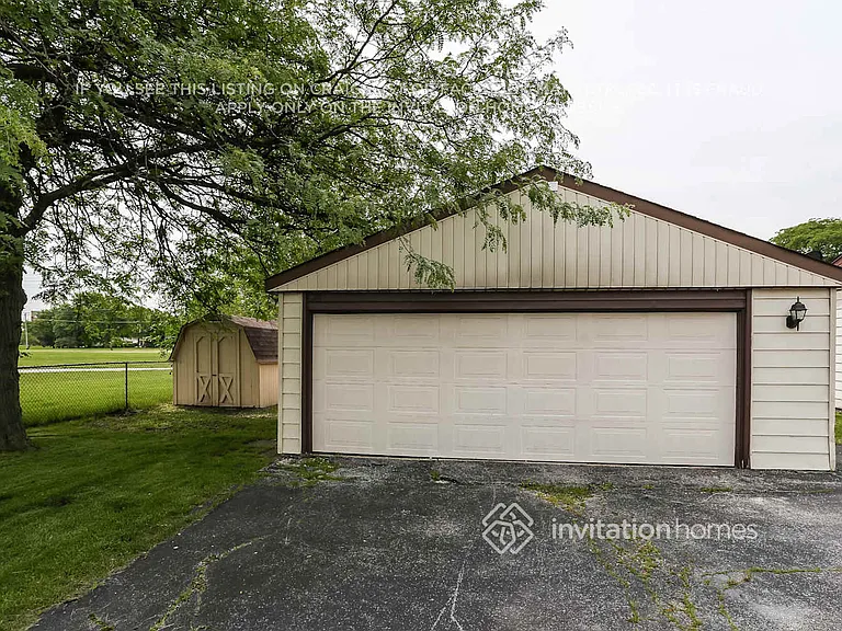 137 Shadywood Ln — Photo 18