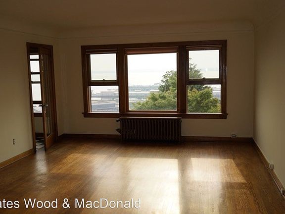 5th image of 1131 Olympic Way W Unit W