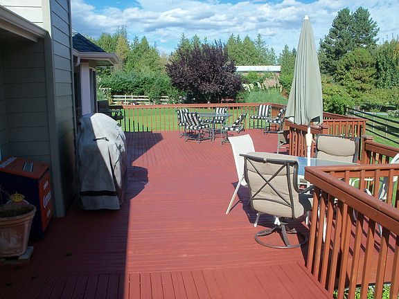 massive deck w/view