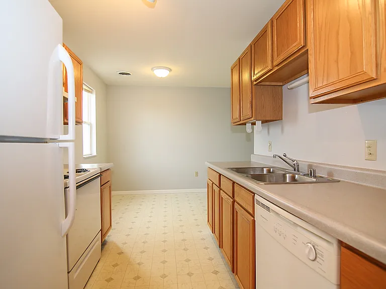112 Talon Pl — Photo 4