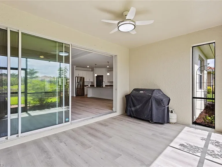 2290 Vermont Ln — Photo 27