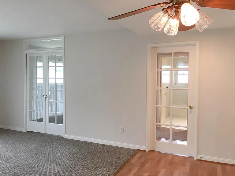 French doors to bedroom & hallway