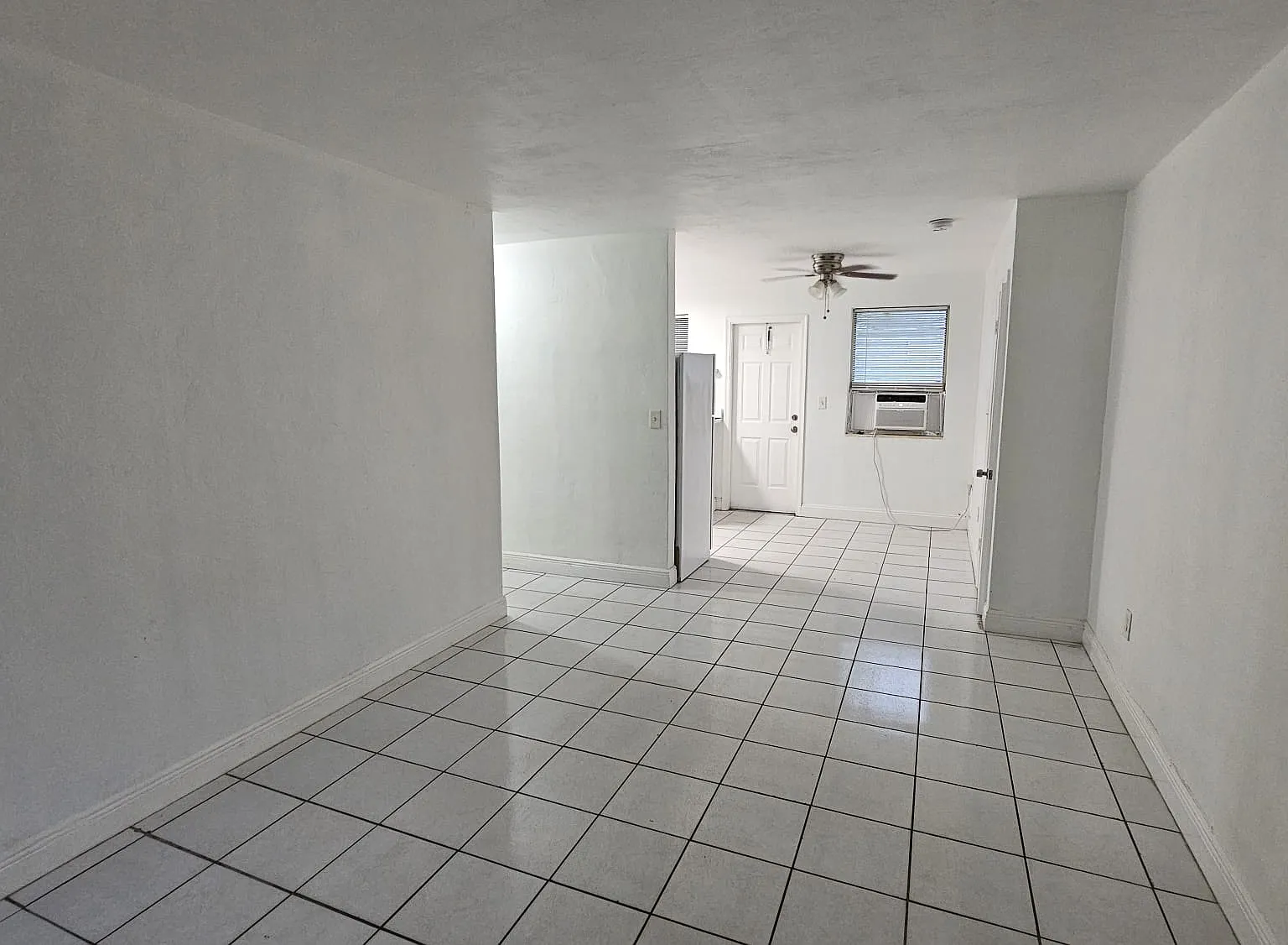 NE 18th Pl, North Miami Beach — Photo 4