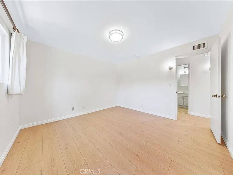 612 N Maryport Ave — Photo 21