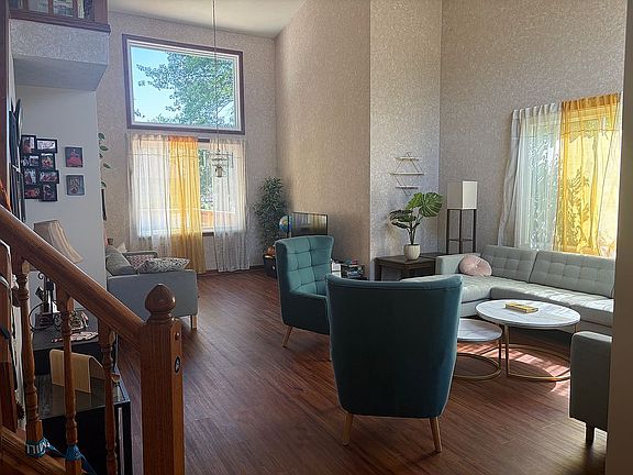 5th image of 2075 Broadmoor Ln