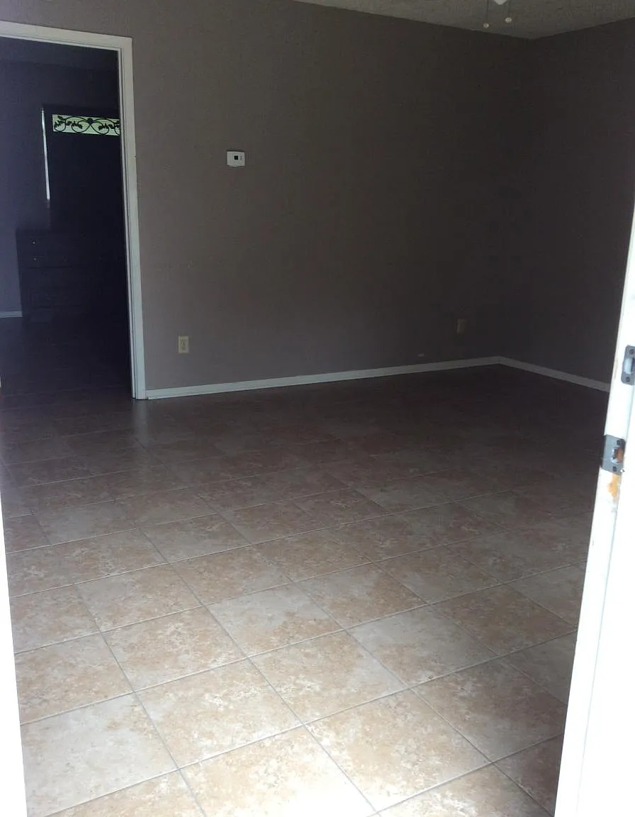 1 bed, 750 sqft, $750 — Photo 2