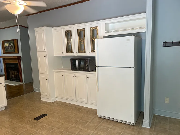 1503 Big Creek Rd — Photo 4