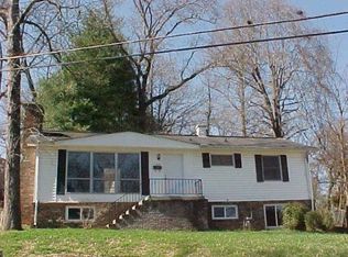 124 Amherst Ln, Oak Ridge, TN 37830