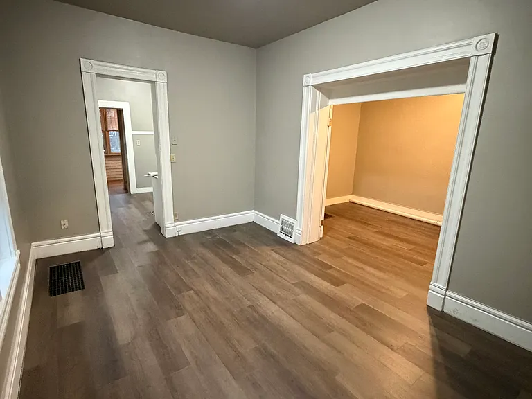 6018 14th Ave #3 — Photo 4
