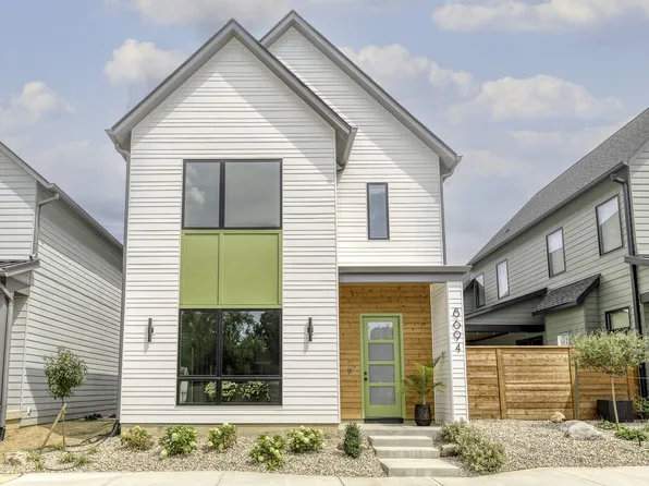 8694 Morgan Dr, Fishers, IN 46038