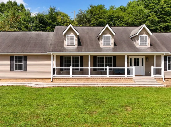 611 Yuma Rd, Weber City, VA 24290