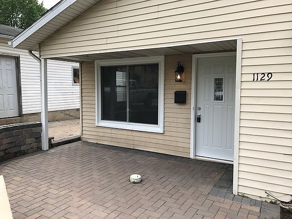 2nd image of 1129 Hinckley St
