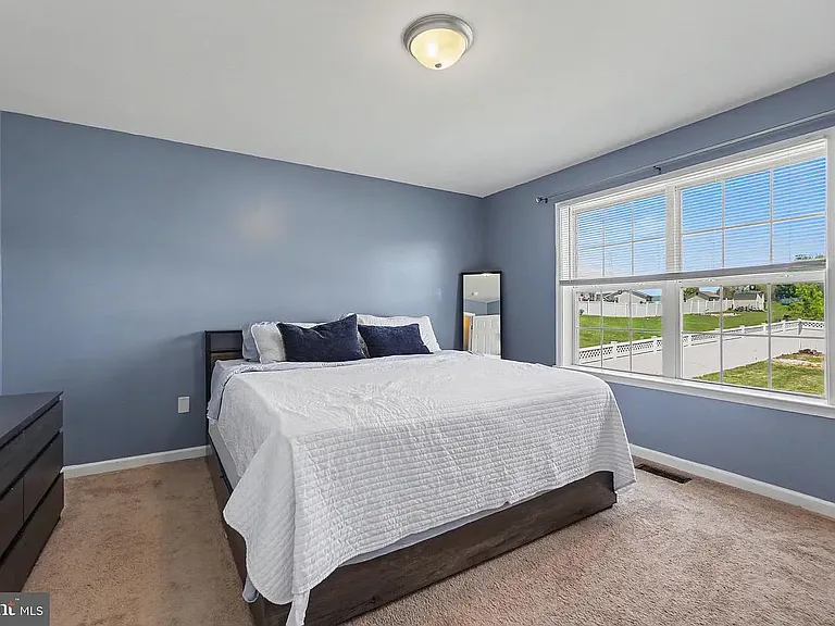 206 Pike Ct — Photo 6
