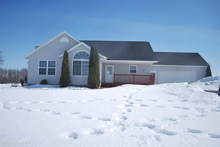 1st image of 9090 Wabasis Shores Dr NE