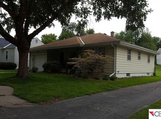 2315 N 66th St, Omaha, NE 68104