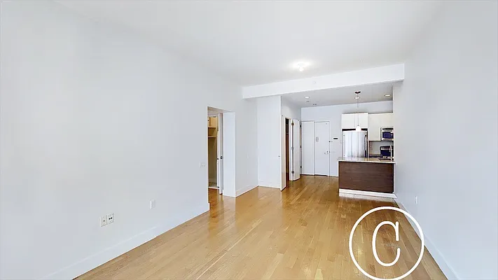 Rented by Chana Ofek, LREB | media 26