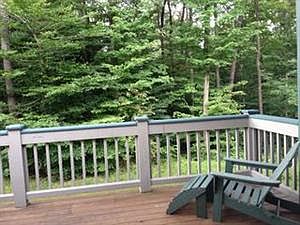 5th image of 8411 Canterbury Dr #8411