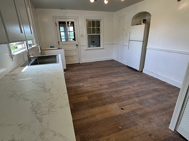 417 N Walnut St #2 — Photo 2