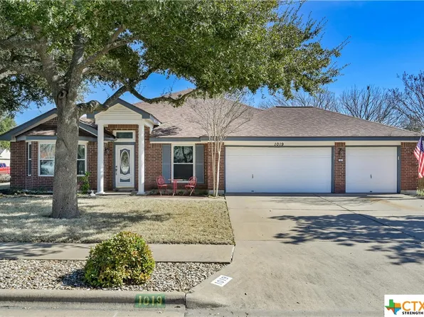 1019 Rocky Creek Dr, Pflugerville, TX 78660