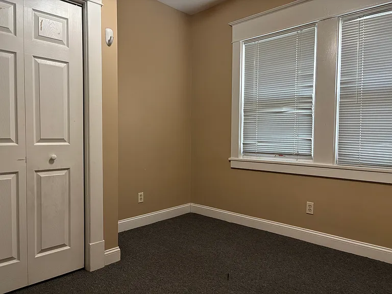 95 Eastwood Pl #1 — Photo 11