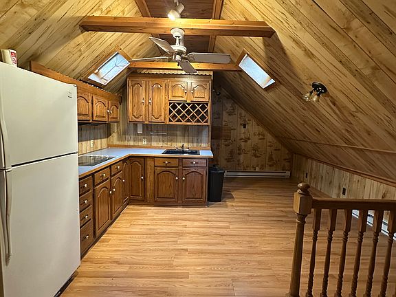 3rd image of 15 Woodside Ln #3