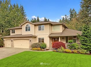 9031 Surrey Ln, Mukilteo, WA