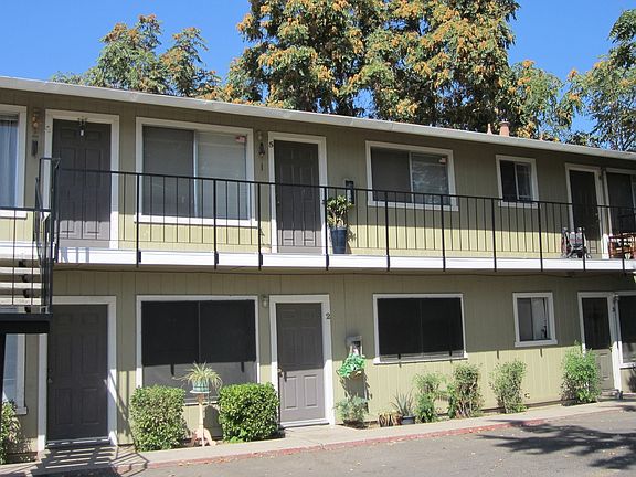 2nd image of 1097 N Olive Ave APT 2