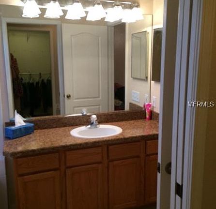 4th image of 9342 Barrington Oaks Dr