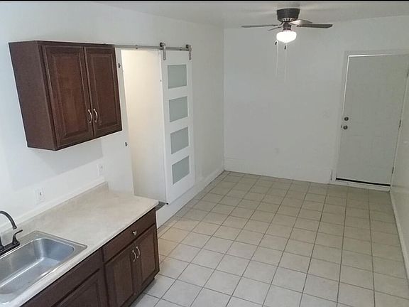 5th image of 8416 Mammoth Ave