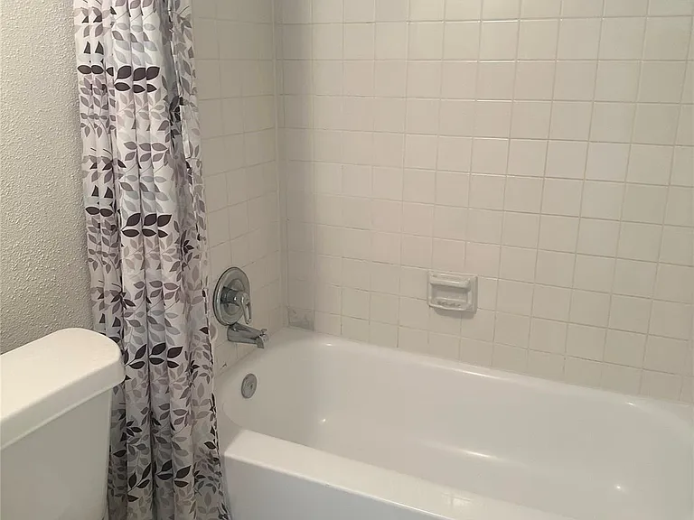 2120 El Paseo St #1301 — Photo 13