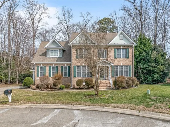 13441 Anchor Ct, Carrollton, VA 23314