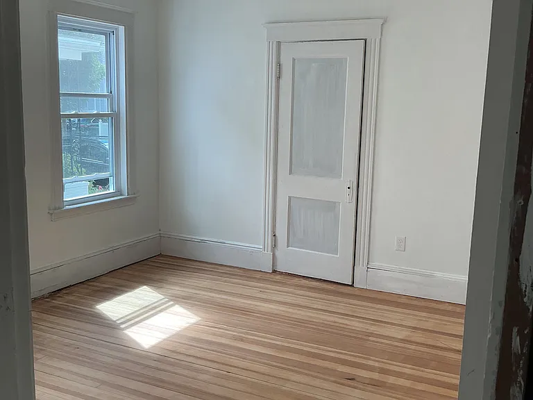 22 Gardner St #1 — Photo 2