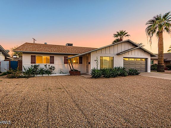 2nd image of 1015 E CONCORDA Drive