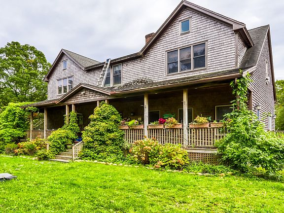 2nd image of 24 Cournoyer Rd