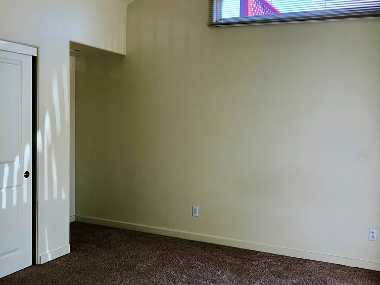 549 Kentucky St — Photo 10