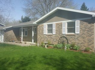 401 Brassfield Dr, Goldfield, IA 50542