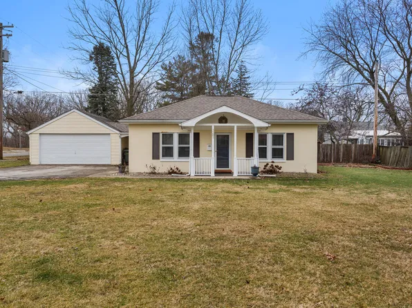 1201 N Berkley Ave, Urbana, IL 61801