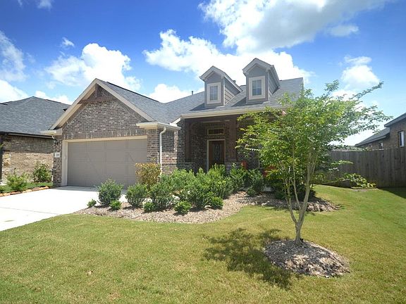 2nd image of 24919 Lakecrest Glen Dr