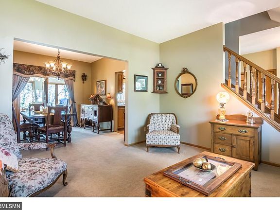 3rd image of 1615 Jewel Dr