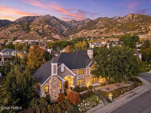 3197 E Old Mill Cir, Cottonwood Heights, UT 84121