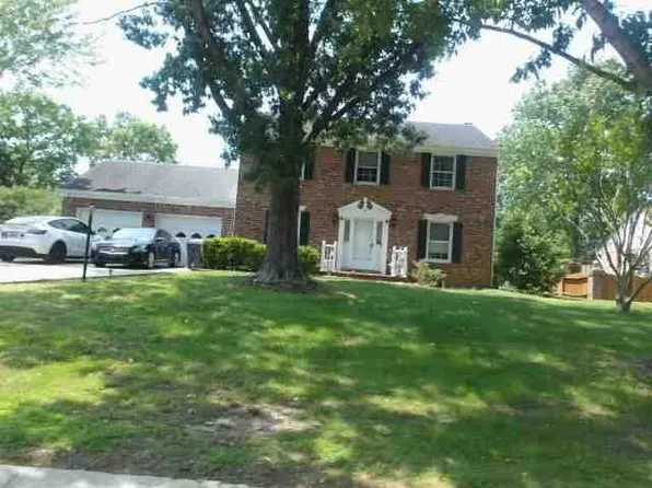 3402 Williamsburg Dr, Waldorf, MD 20601