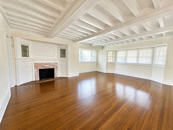 5th image of 21 Seafield Ln