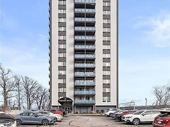 1800 Roundhill Rd APT 706, Charleston, WV 25314