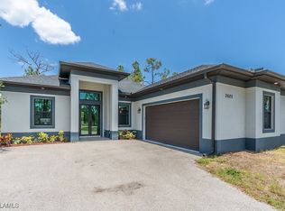 2625 27th Ave NE, Naples, FL 34120