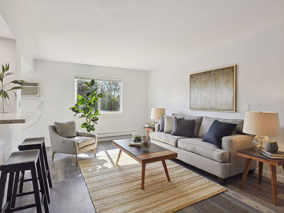 1st image of 9840 Nicollet Ave S APT 8