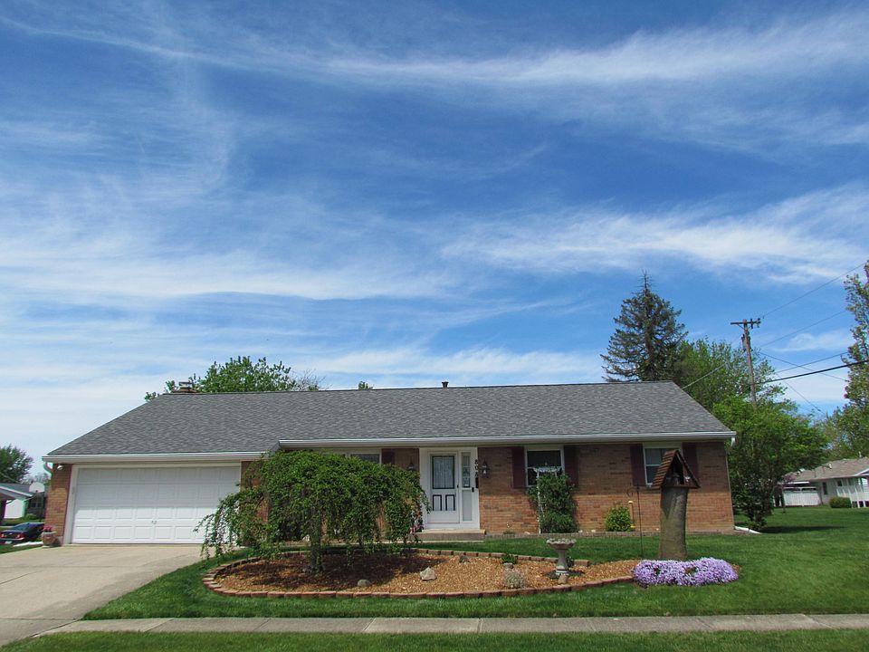 1st image of 808 Taylor Dr