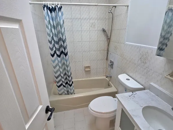 2420 Rossett Street image 11 of 14